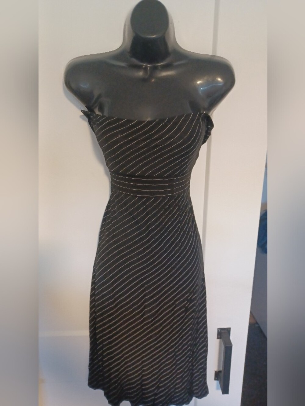 Source Unknown Black/White  Strapless Diagonal-Stripe Dress
